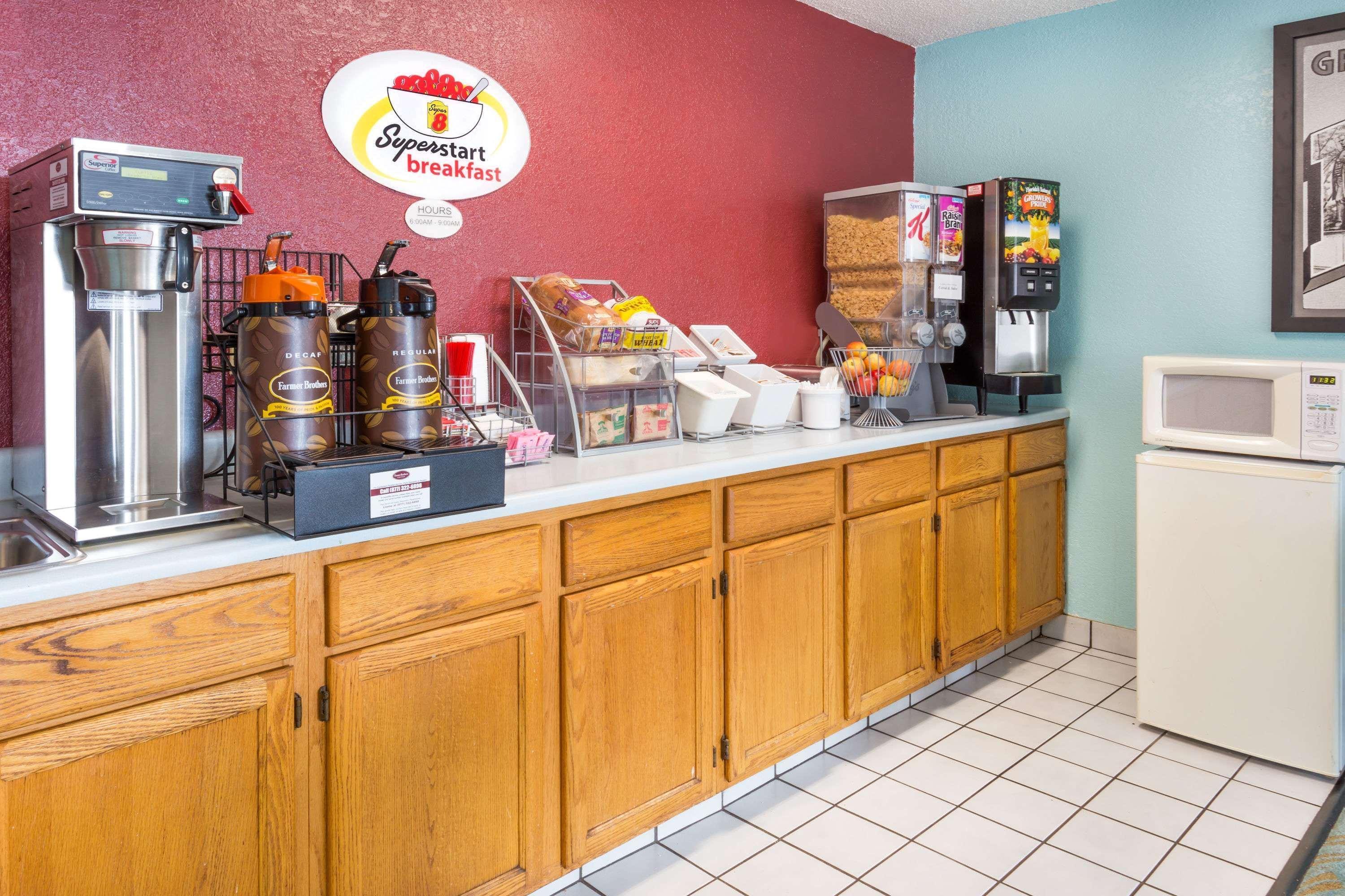 Super 8 By Wyndham Bourbonnais/Kankakee Area מראה חיצוני תמונה